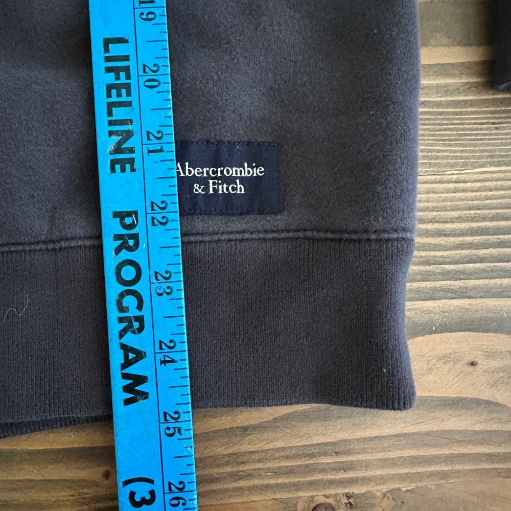 Abercrombie & Fitch Crewneck Sweatshirt Gray Fleece Blend Relaxed Fit Size S - Picture 5 of 5